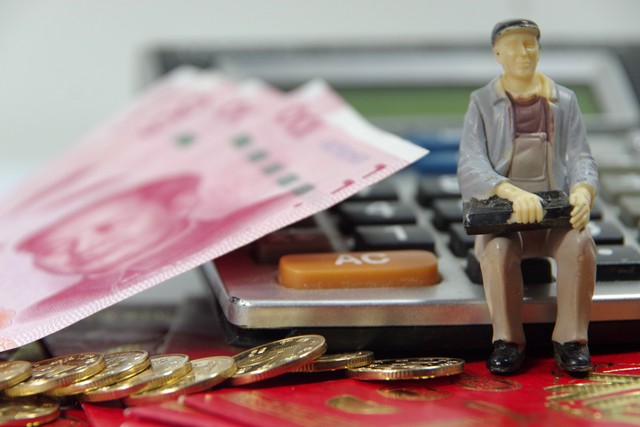 百赚利滚利版基金代码_复利长期投资策略_时间价值财富积累方法