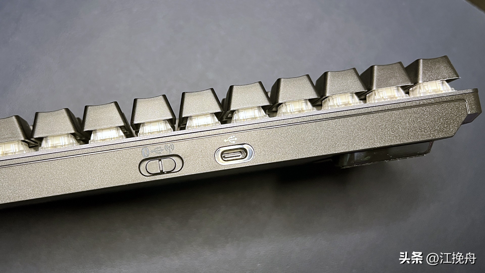 游戏电脑那个牌子好_游戏键盘推荐_最佳游戏键盘选择