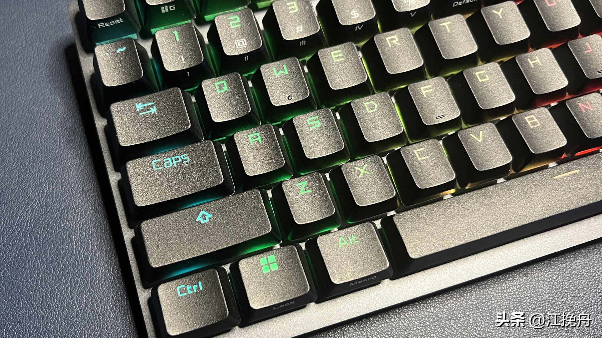 最佳游戏键盘选择_游戏电脑那个牌子好_游戏键盘推荐