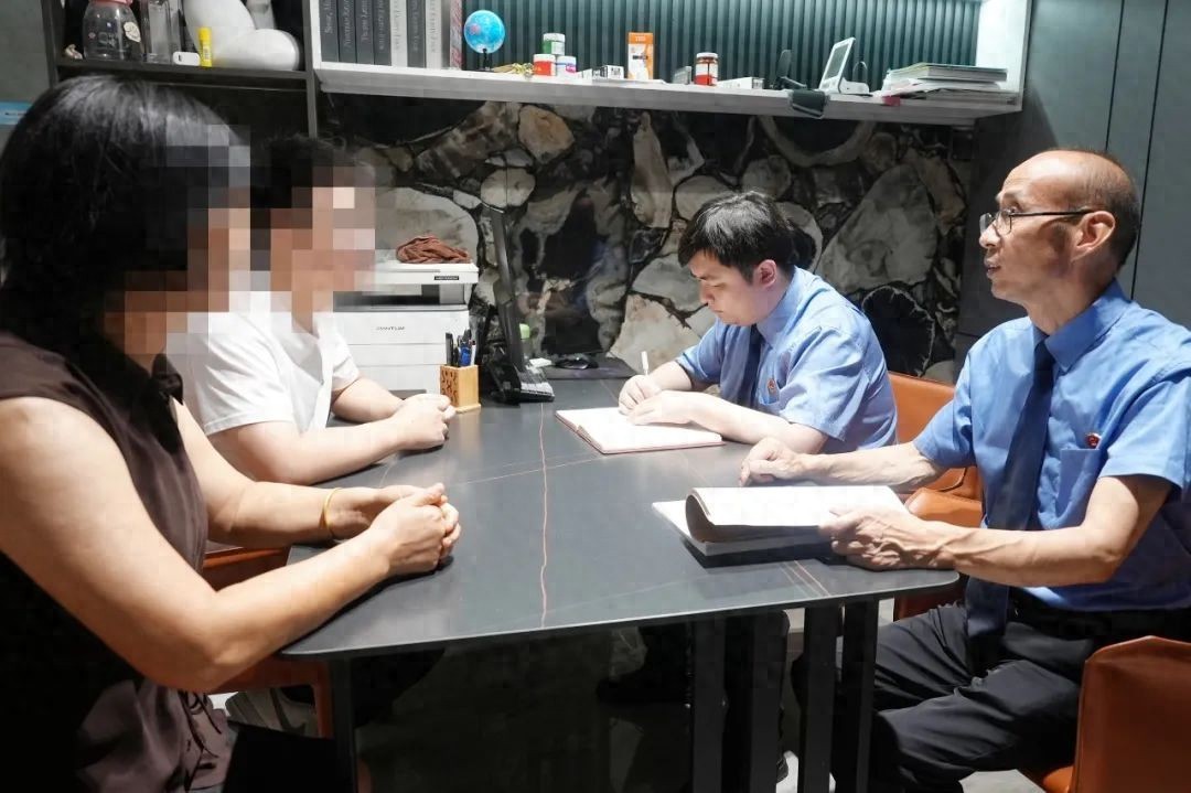 大学生轻信返现签字贷款成失信人，内乡县检察院敲响警钟